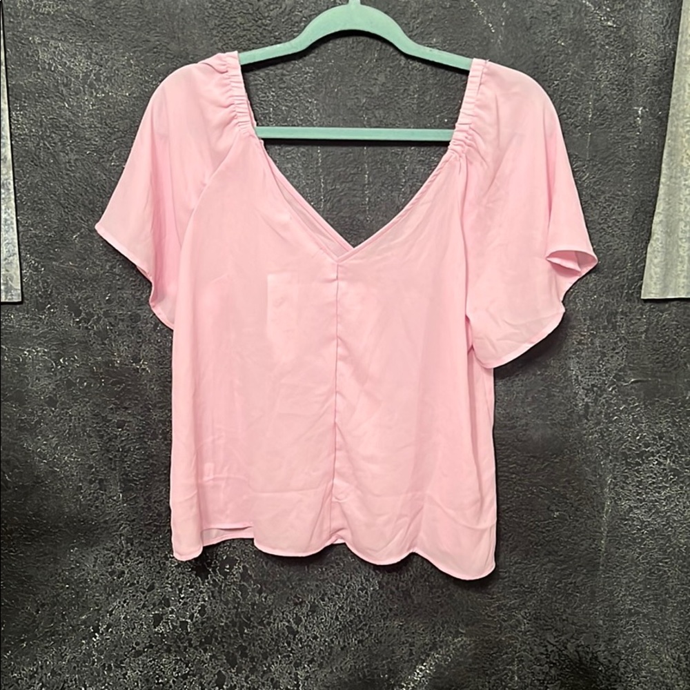 NWT Pink Top - Picture 2 of 3